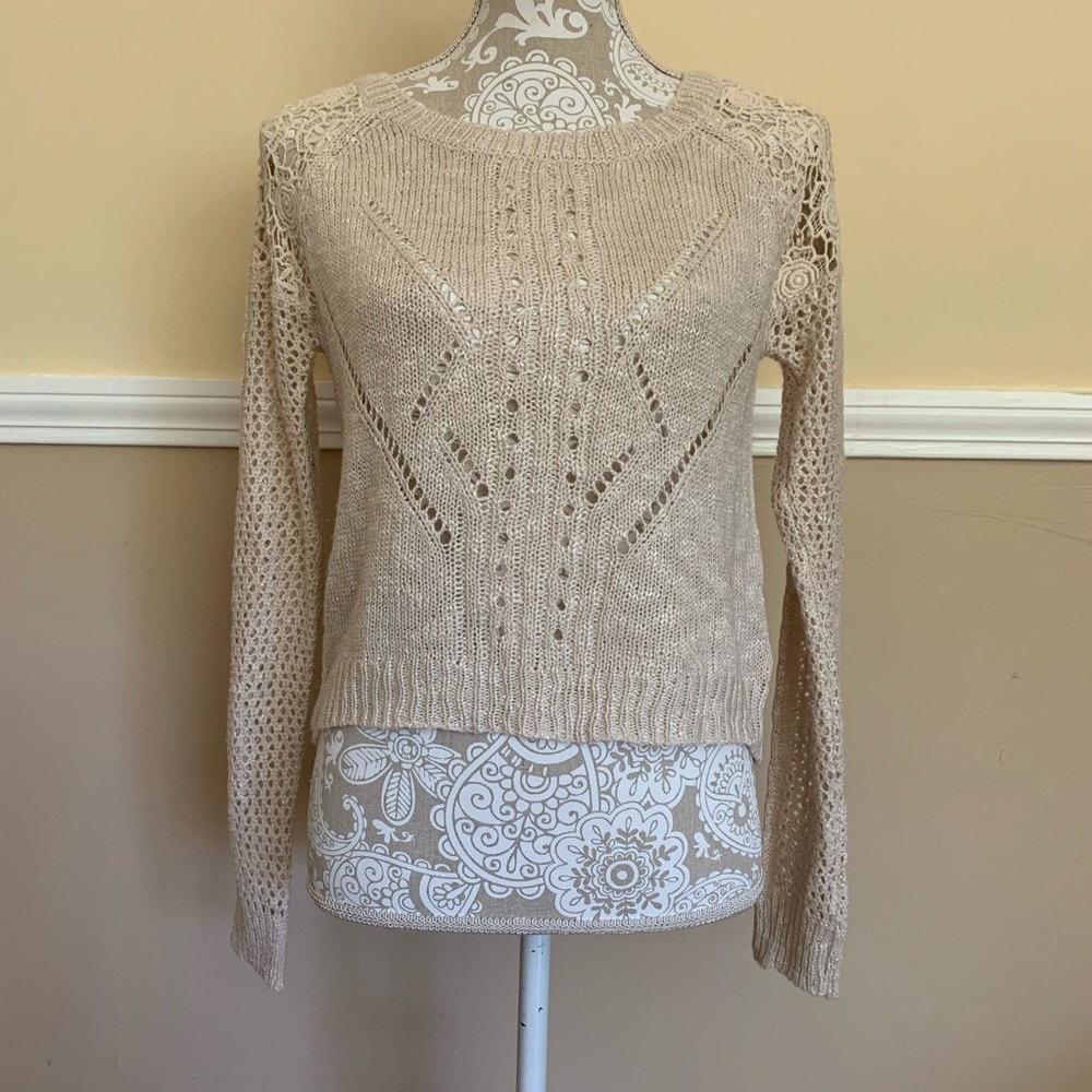 Arizona Jeans Lightweight Knit Cream Lace Pull Over Sweater